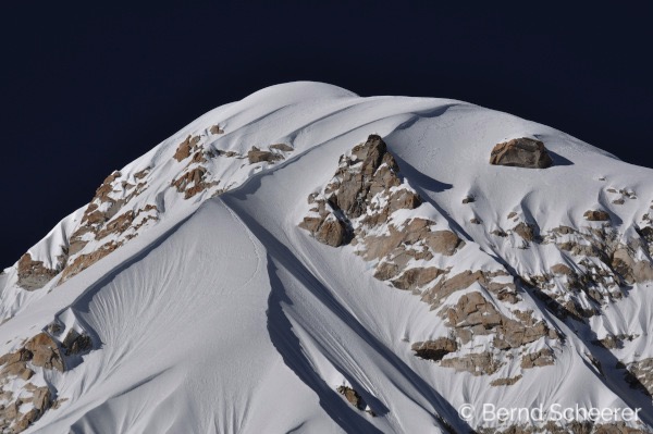 15 reasons to trek in nepal mountain peaks