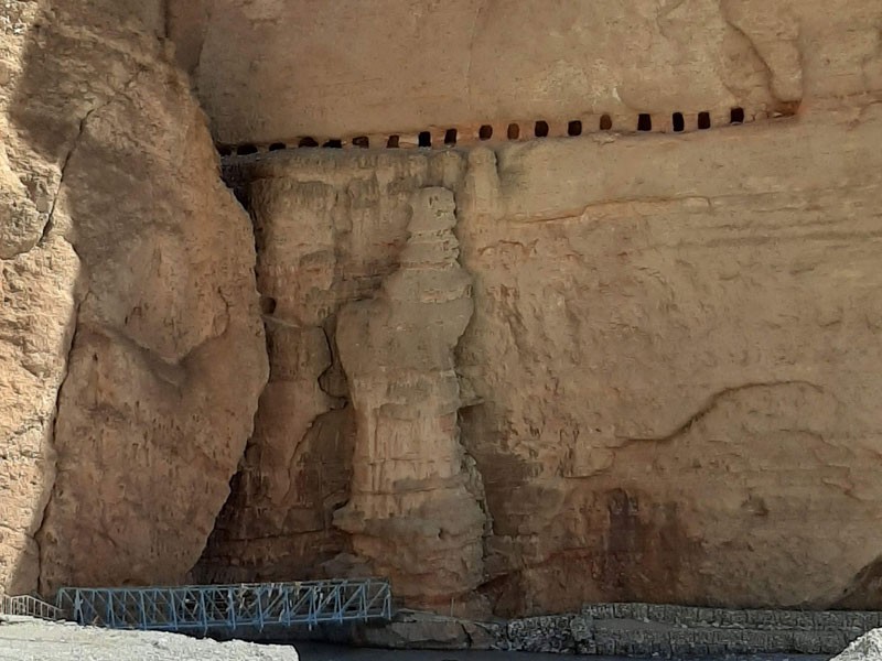 upper mustang trek sky cave